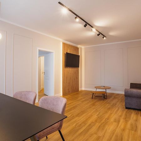 Bloom Downtown Suites 克卢日-纳波卡 外观 照片