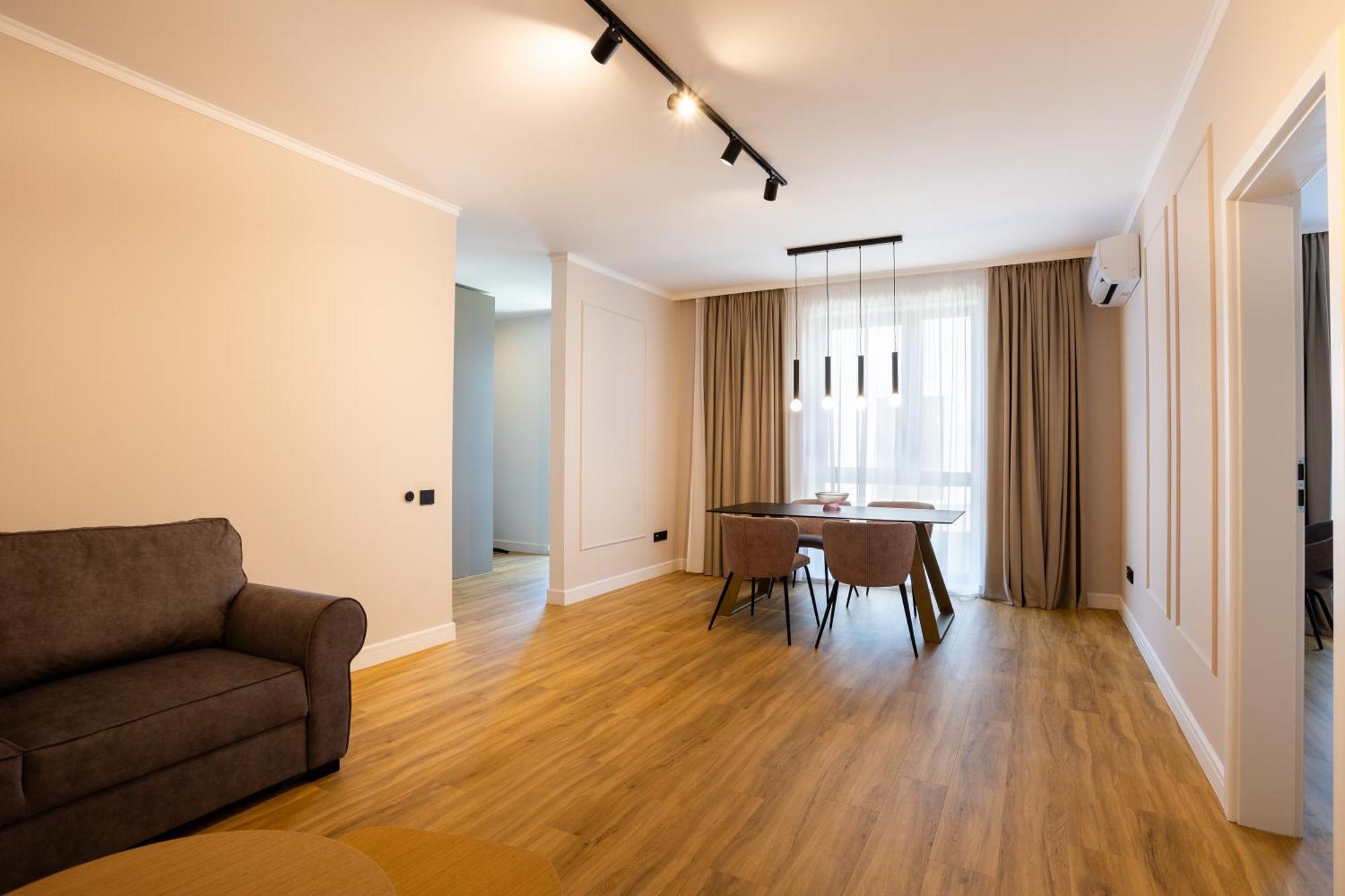 Bloom Downtown Suites 克卢日-纳波卡 外观 照片