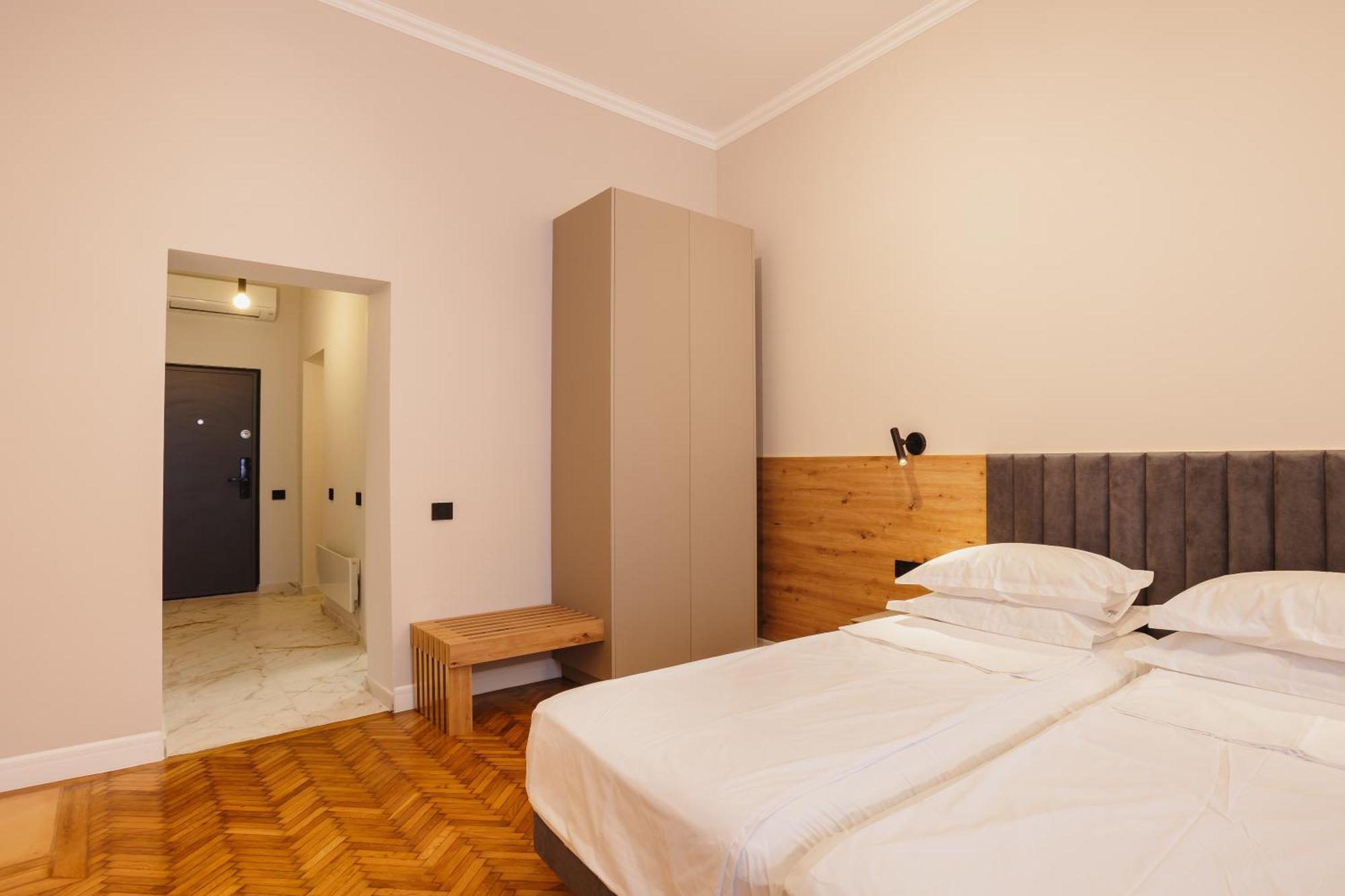 Bloom Downtown Suites 克卢日-纳波卡 外观 照片